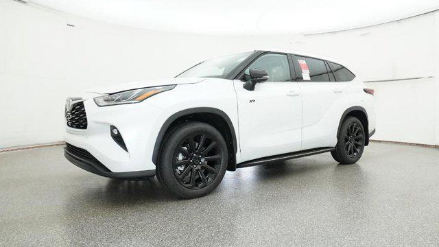 new 2025 Toyota Highlander car, priced at $57,270