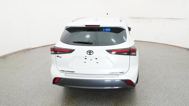 new 2025 Toyota Highlander car, priced at $57,270