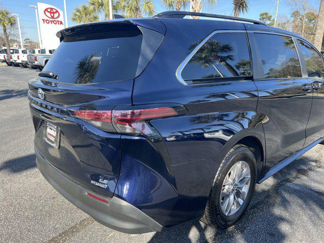 used 2022 Toyota Sienna car, priced at $33,749