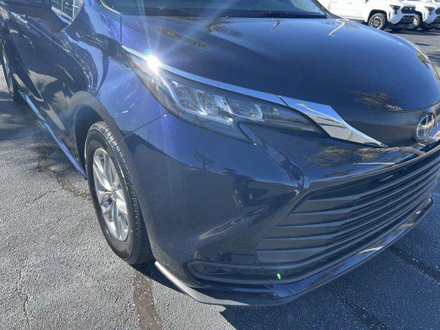 used 2022 Toyota Sienna car, priced at $33,749