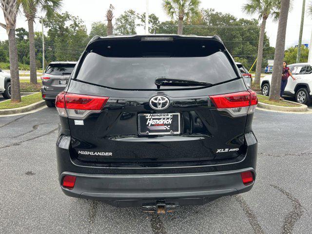 used 2019 Toyota Highlander car, priced at $29,278