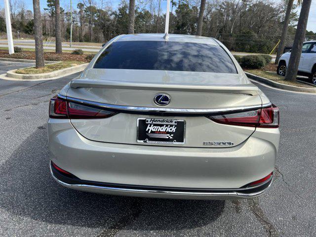 used 2022 Lexus ES 300h car, priced at $34,678