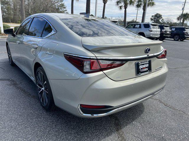 used 2022 Lexus ES 300h car, priced at $34,678