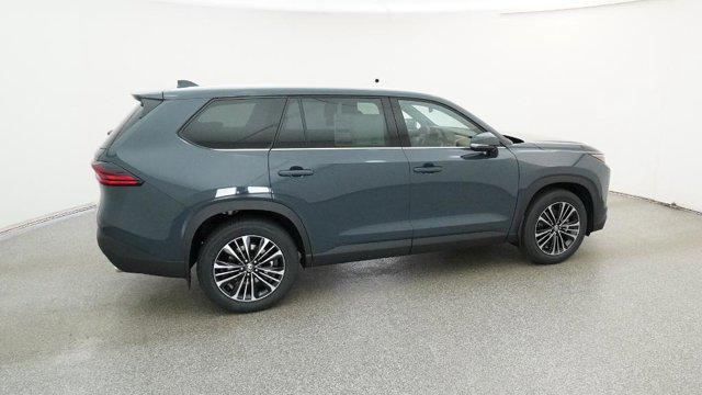 new 2026 Toyota Grand Highlander Hybrid car, priced at $62,592