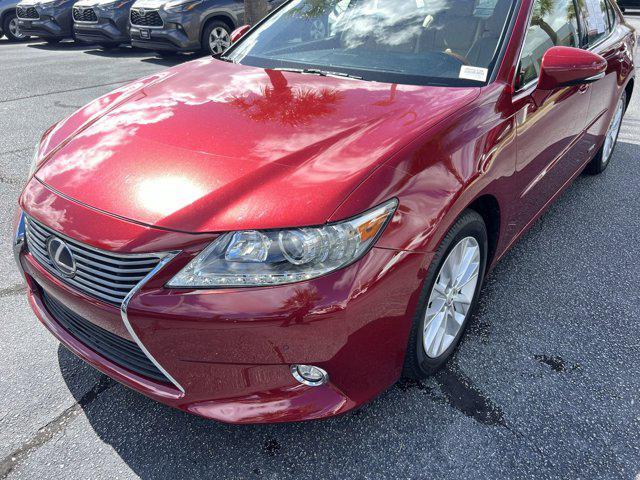 used 2014 Lexus ES 300h car, priced at $15,898