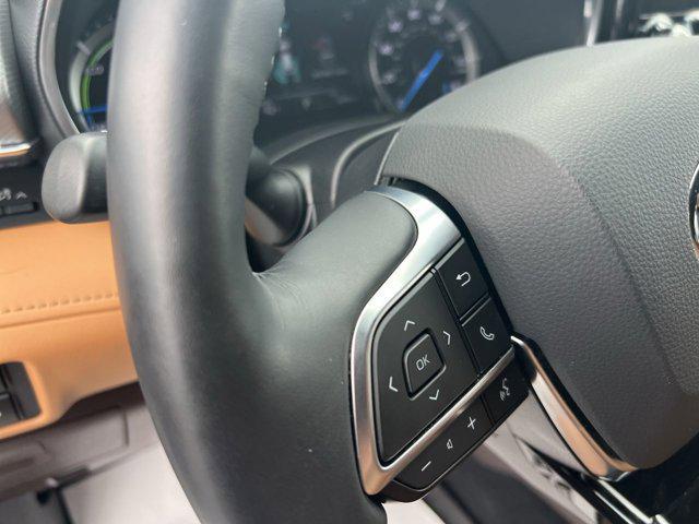 used 2021 Toyota Highlander Hybrid car, priced at $45,998