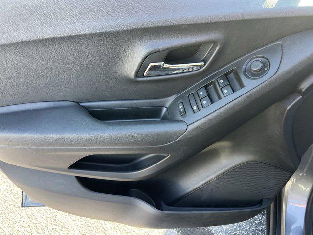 used 2020 Chevrolet Trax car, priced at $15,298