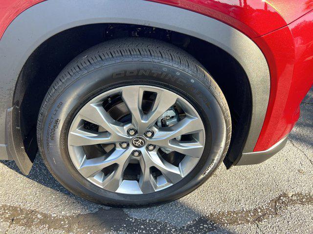 used 2025 Toyota Grand Highlander car, priced at $57,998