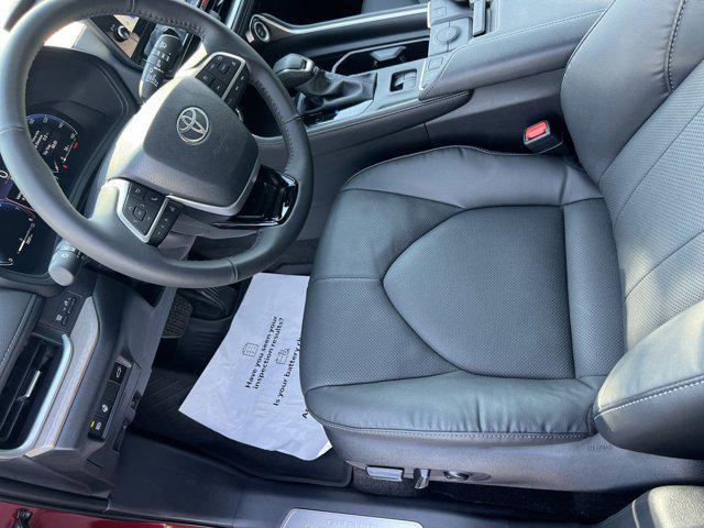 used 2025 Toyota Grand Highlander car, priced at $57,998