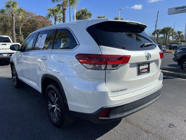 used 2019 Toyota Highlander car, priced at $25,178