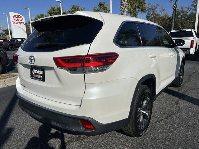 used 2019 Toyota Highlander car, priced at $25,178