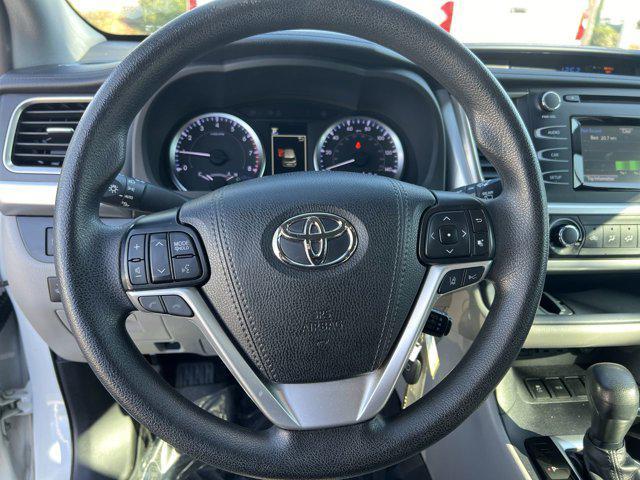 used 2019 Toyota Highlander car, priced at $25,178