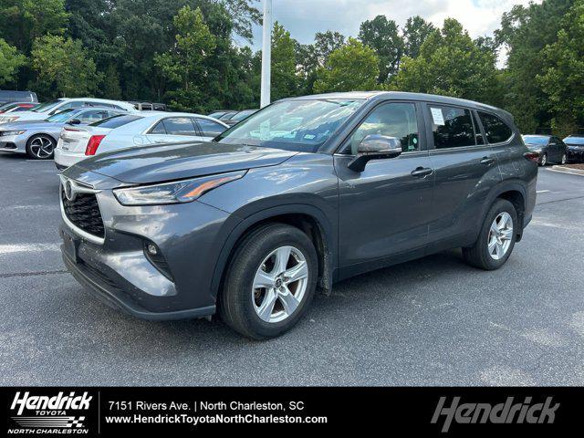 used 2024 Toyota Highlander car, priced at $35,995