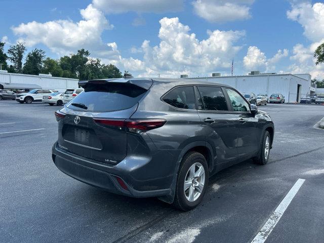 used 2024 Toyota Highlander car, priced at $35,995