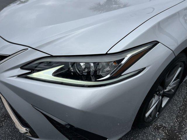 used 2019 Lexus ES 350 car, priced at $33,998