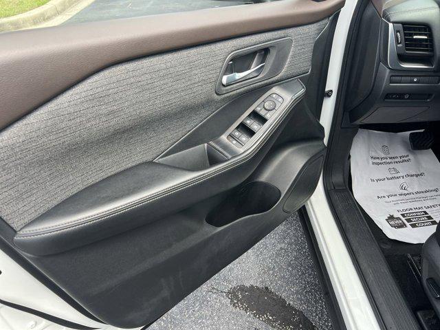 used 2023 Nissan Rogue car, priced at $18,995
