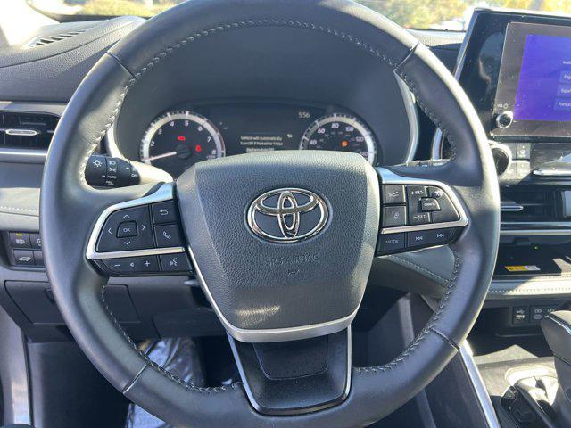 used 2024 Toyota Highlander car, priced at $43,298