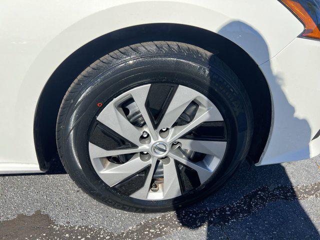 used 2022 Nissan Altima car, priced at $19,278