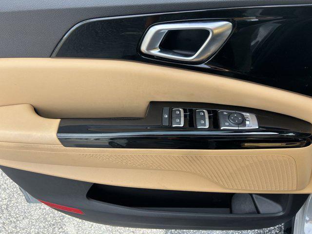 used 2023 Kia Carnival car, priced at $30,749