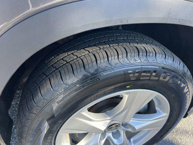 used 2023 Toyota Highlander car, priced at $32,995