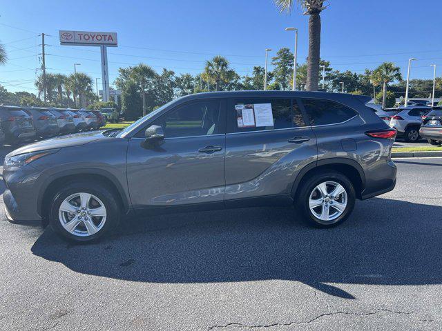 used 2023 Toyota Highlander car, priced at $32,995