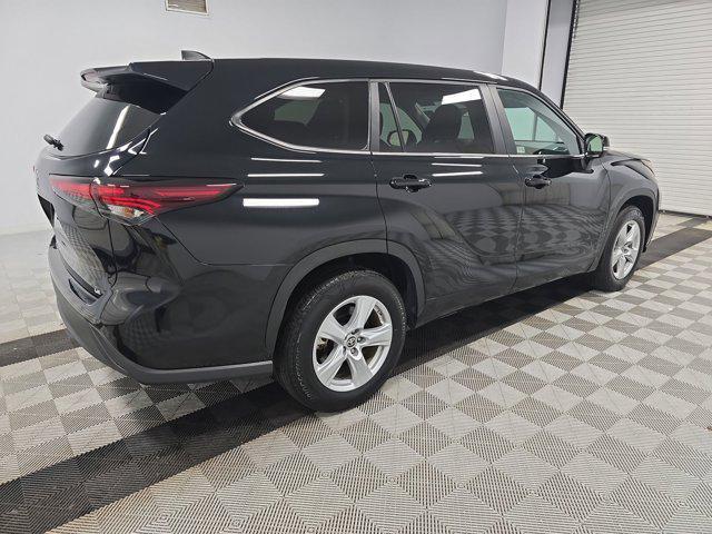 used 2024 Toyota Highlander car, priced at $38,998