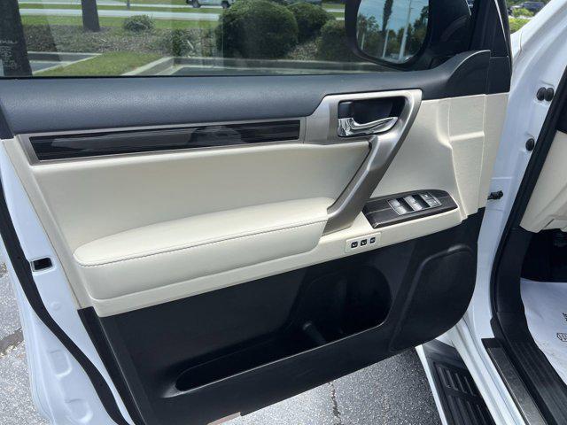 used 2021 Lexus GX 460 car, priced at $45,124