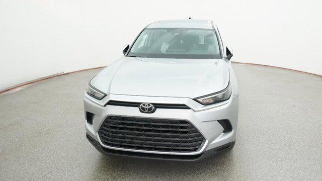 new 2026 Toyota Highlander car, priced at $47,964