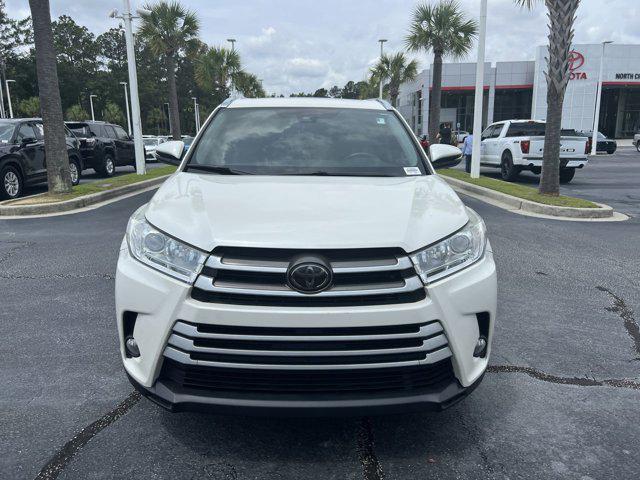 used 2018 Toyota Highlander car, priced at $22,749