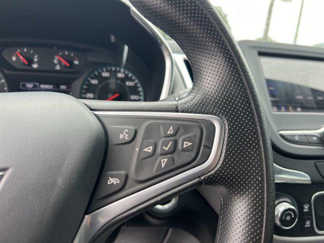 used 2022 Chevrolet Equinox car, priced at $22,898
