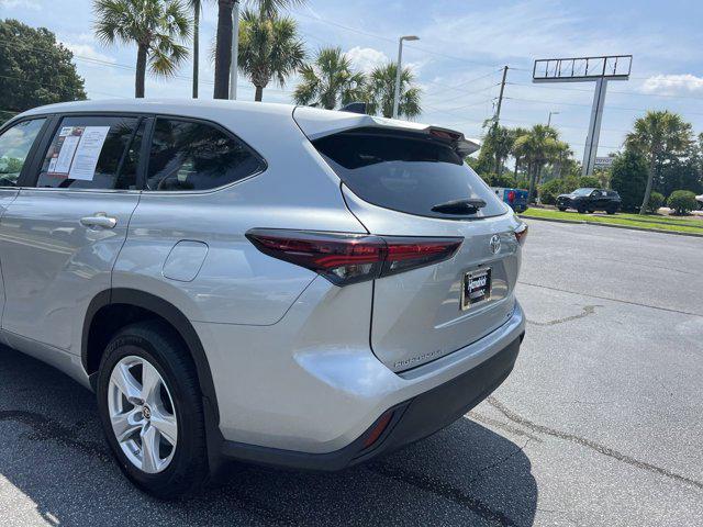 used 2024 Toyota Highlander car, priced at $37,998