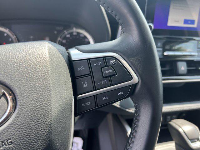 used 2024 Toyota Highlander car, priced at $37,998