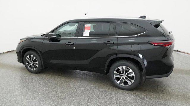 new 2026 Toyota Highlander car, priced at $48,176