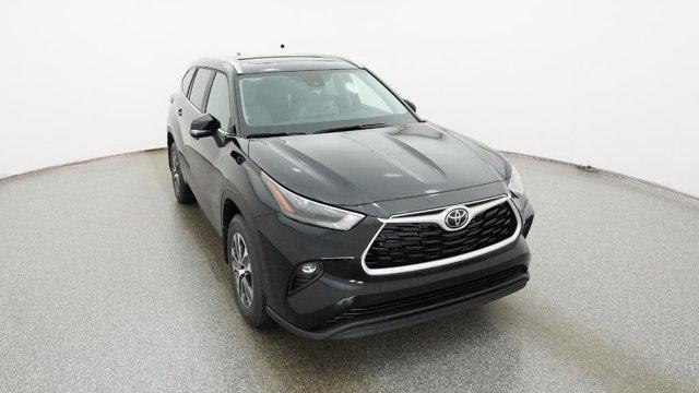 new 2026 Toyota Highlander car, priced at $48,176