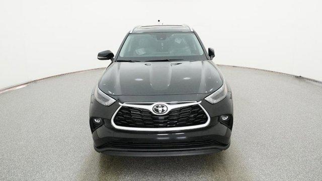 new 2026 Toyota Highlander car, priced at $48,176
