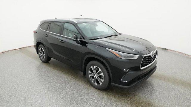 new 2026 Toyota Highlander car, priced at $48,176
