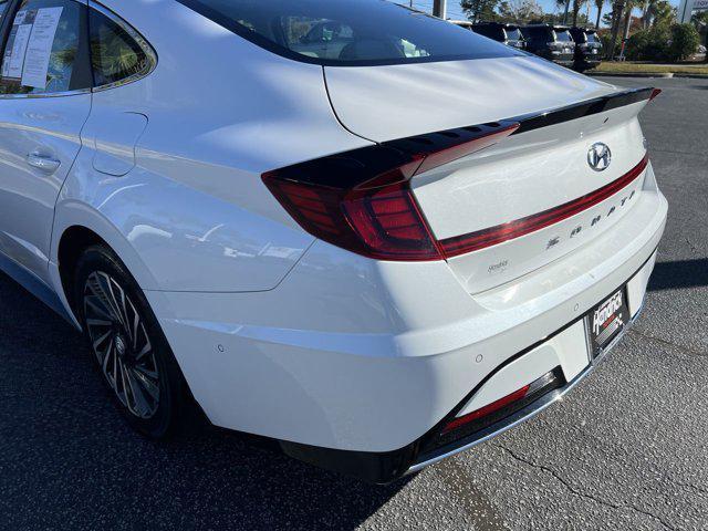 used 2022 Hyundai Sonata Hybrid car, priced at $23,288