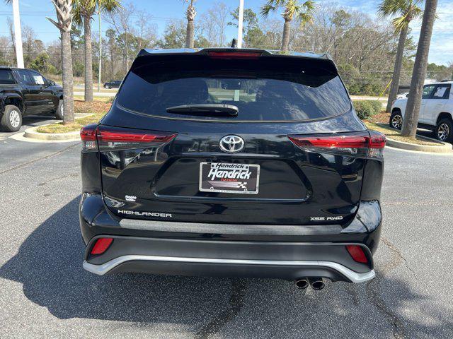 used 2024 Toyota Highlander car, priced at $44,288