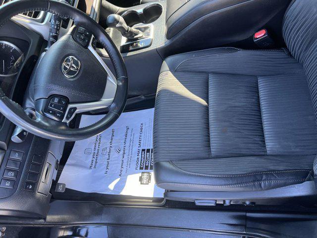 used 2019 Toyota Highlander car, priced at $22,498