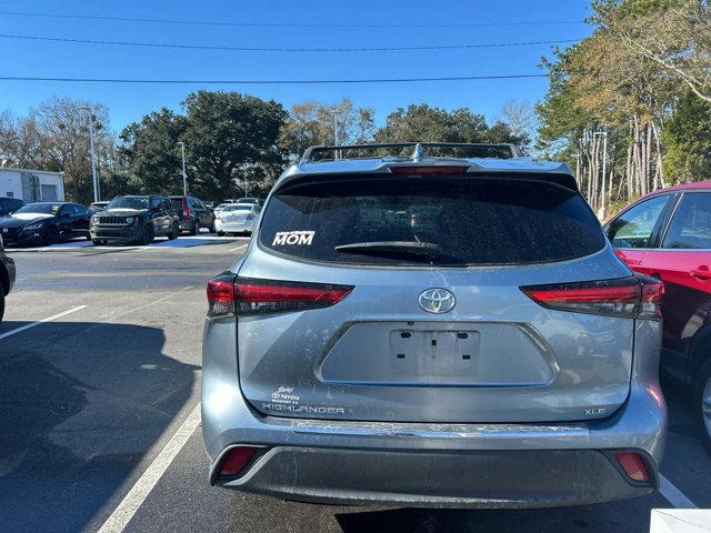 used 2021 Toyota Highlander car, priced at $32,749