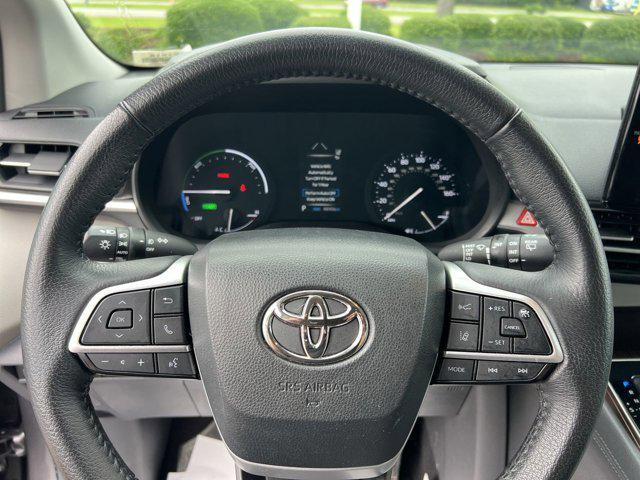 used 2023 Toyota Sienna car, priced at $42,998