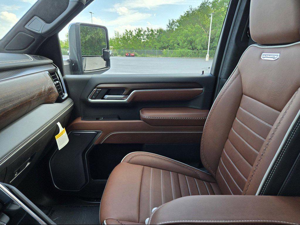 new 2025 GMC Sierra 3500 car, priced at $96,980