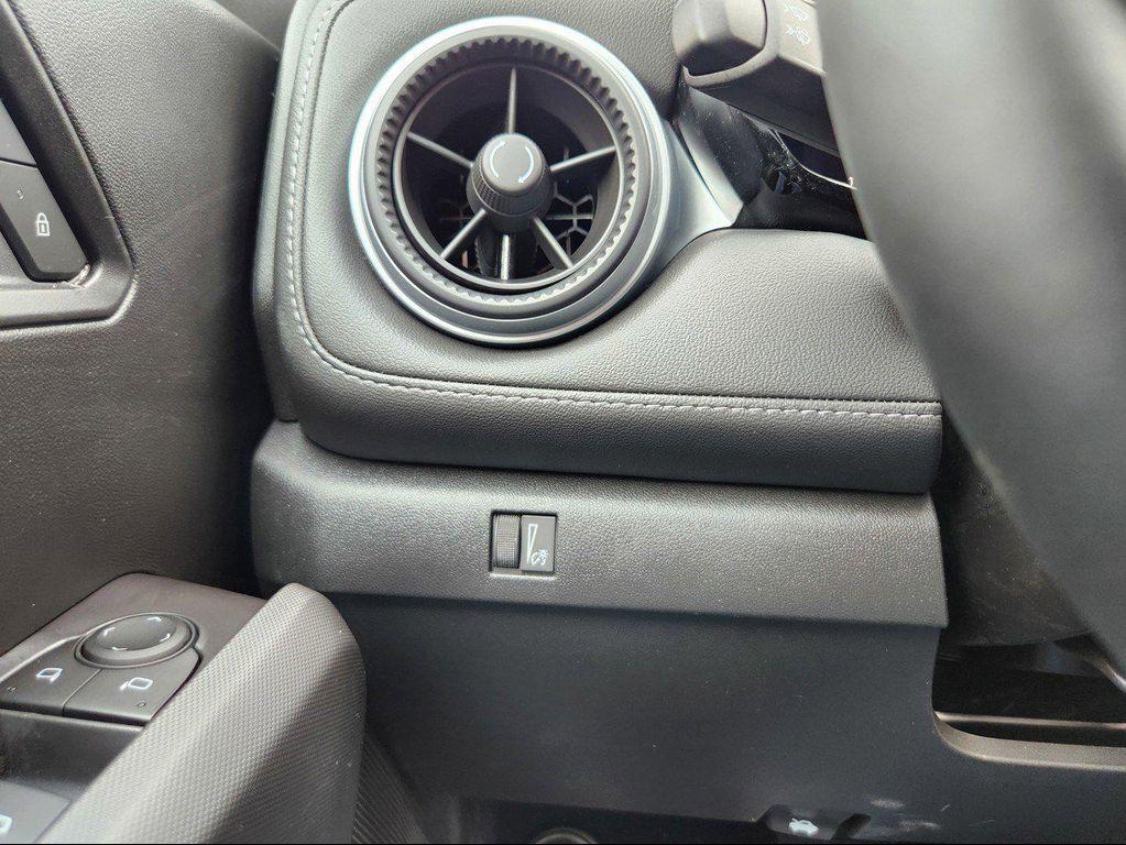 new 2025 Chevrolet Colorado car, priced at $41,865