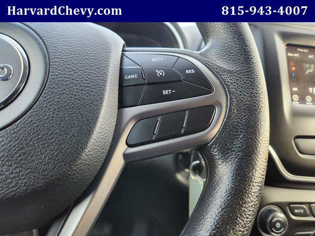 used 2019 Jeep Cherokee car, priced at $10,750