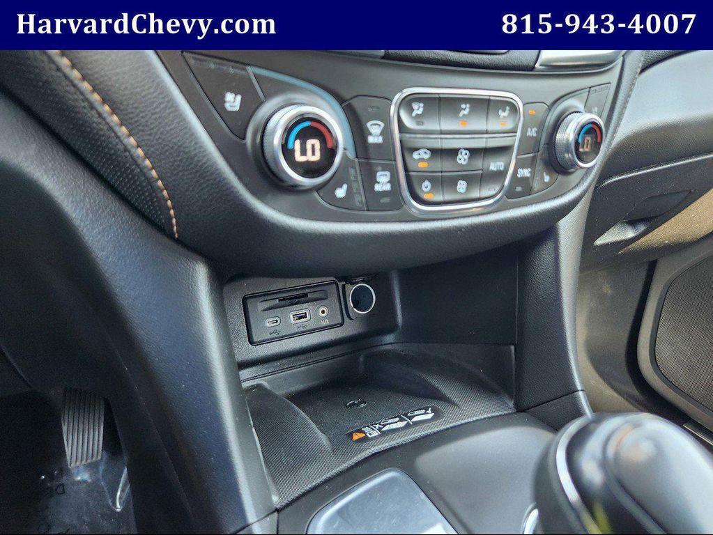 used 2021 Chevrolet Equinox car, priced at $18,500