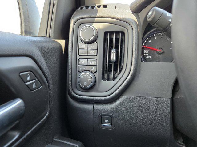 new 2025 Chevrolet Silverado 1500 car, priced at $43,050