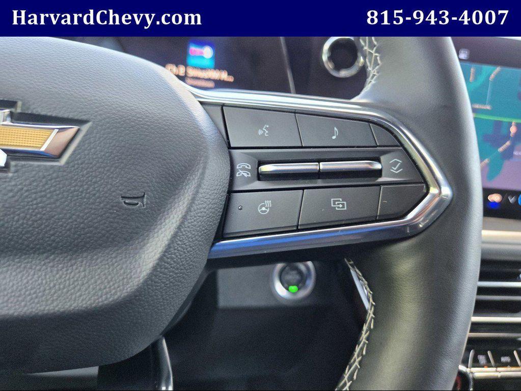 used 2025 Chevrolet Traverse car, priced at $38,000