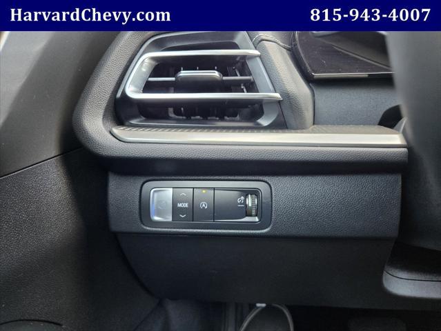 used 2025 Chevrolet Traverse car, priced at $39,500