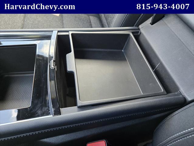used 2025 Chevrolet Traverse car, priced at $39,500
