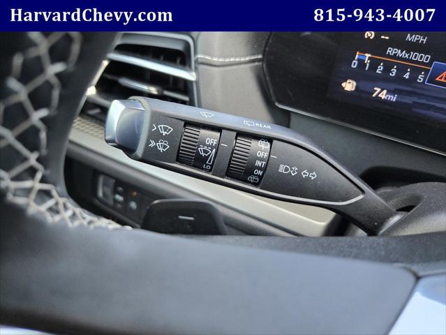 used 2025 Chevrolet Traverse car, priced at $39,500